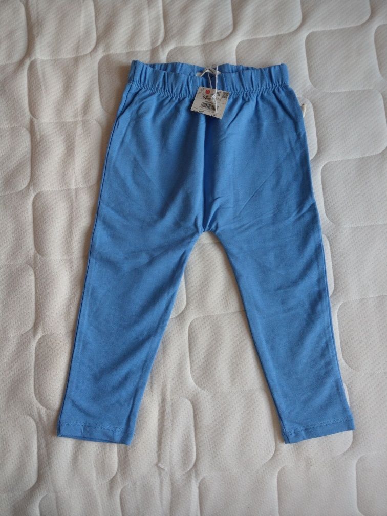 Nr 92, (eticheta), pantaloni Reserved + hanorac H&M