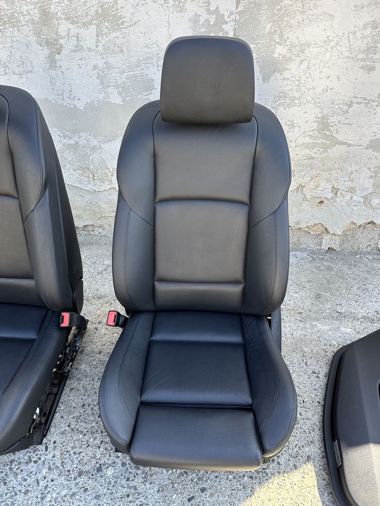 Interior piele BMW Seria 5 F10, F11 : M Pack, Impecabil