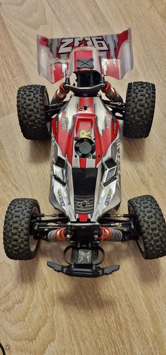 ‼️Mașină wltoys 144001 perfectă stare cu upgrade full box