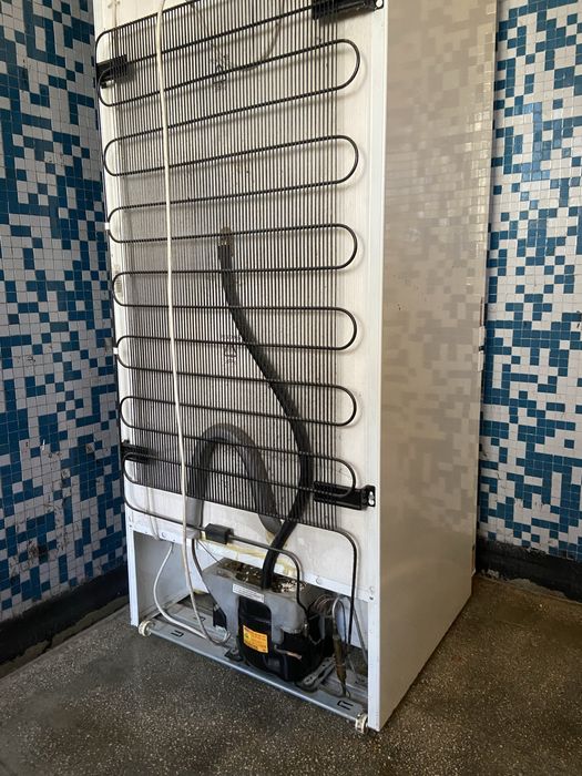 Combina frigorifică