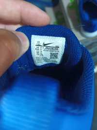 Vand adidași Nike marimea 31 (19cm)