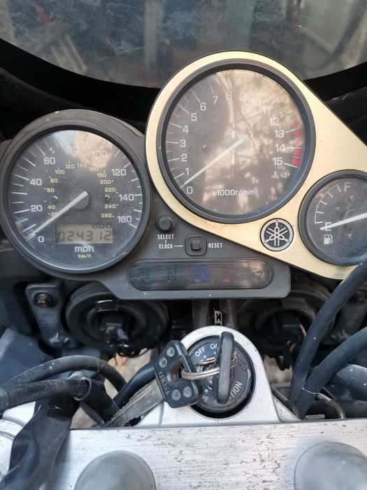 на части Yamaha Fazer FZS 600 Ямаха фазер фзс