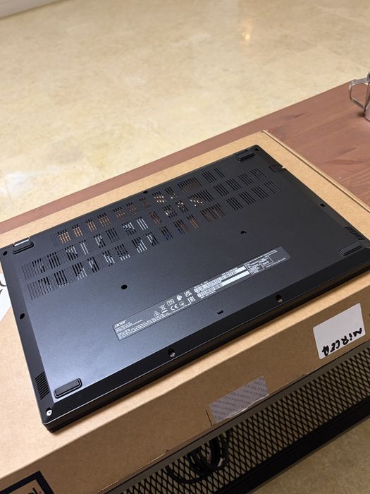 Laptop gaming Acer Nitro V15 NOU Intel I7/ RTX 5060/165hz /1tb/16gb