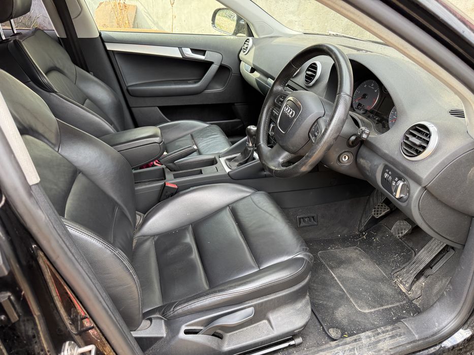 Kit ambreiaj audi a3 8p 1.6tdi cayc