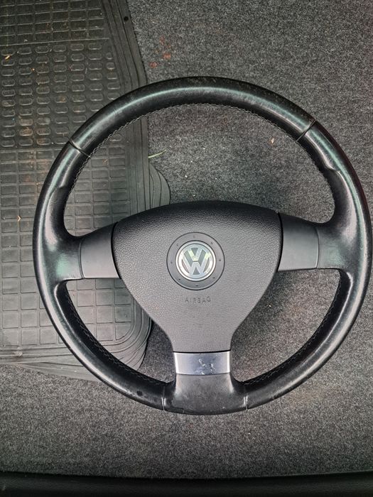 Волан с airbag VW Tiguan