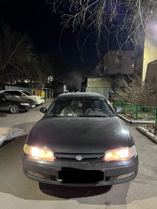 Mazda 626, объем 2.0, 1993 года