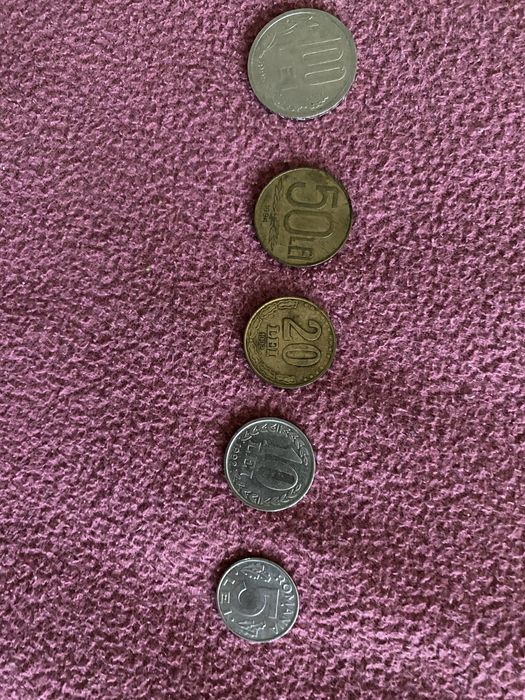 Bani vechi si bijuterie