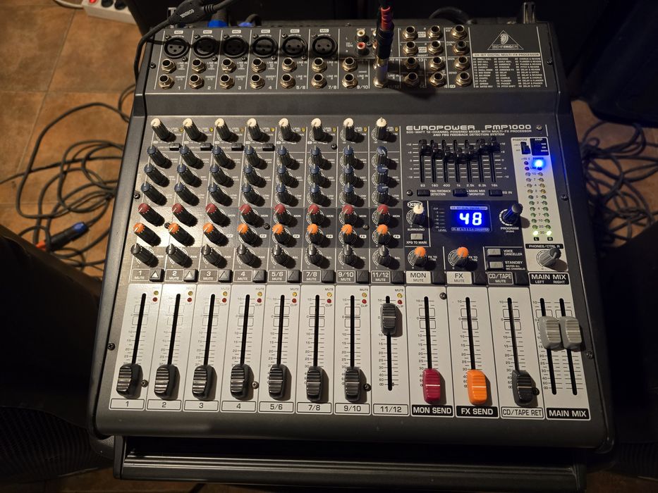 Mixer Phonic Pwp K12 case/Behringer Pmp1000/5000/6000/dbx231 eq/cx3100