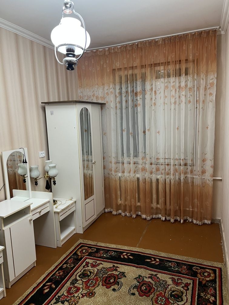 Продам Чиланзар 3, 2/4/4 (метро Новза)