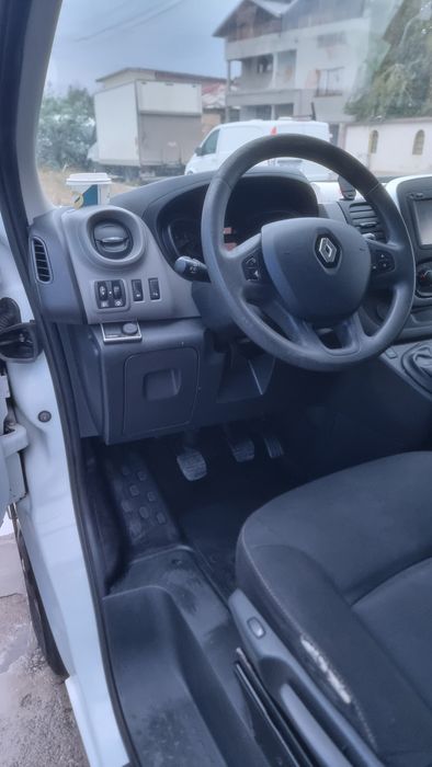 Vind renault trafic2LH2