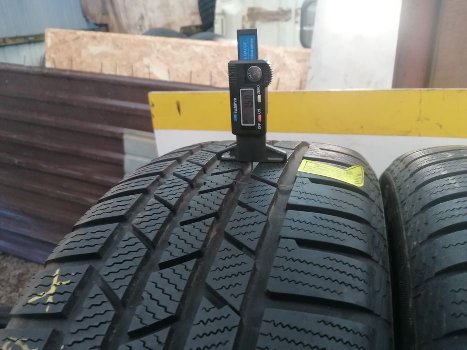 255/50/20. 2 Continental 109v iarna dot 2913.  7,50mm