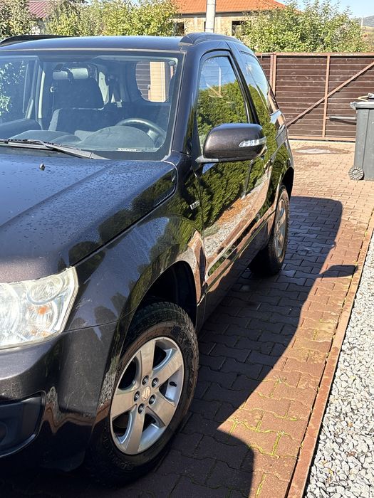 Vand suzucki grand vitara 2012 /12 E 5 cu filtru particule