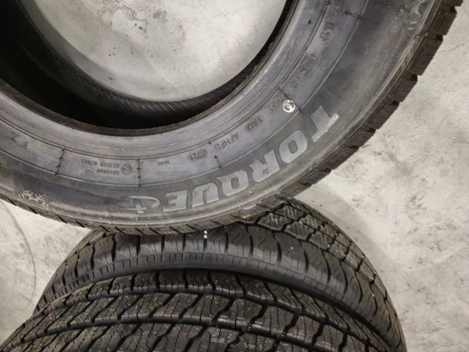 2 anvelope iarna noi Torque 215 65 15C