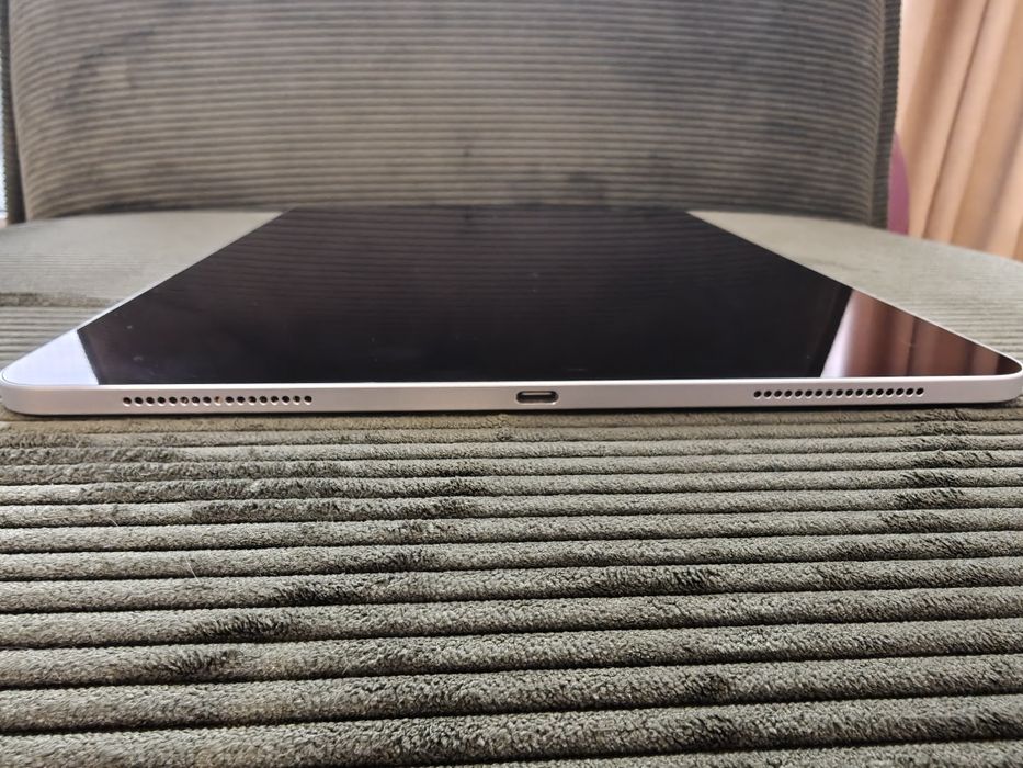 Apple iPad Pro 12.9 inch (3rd generation)