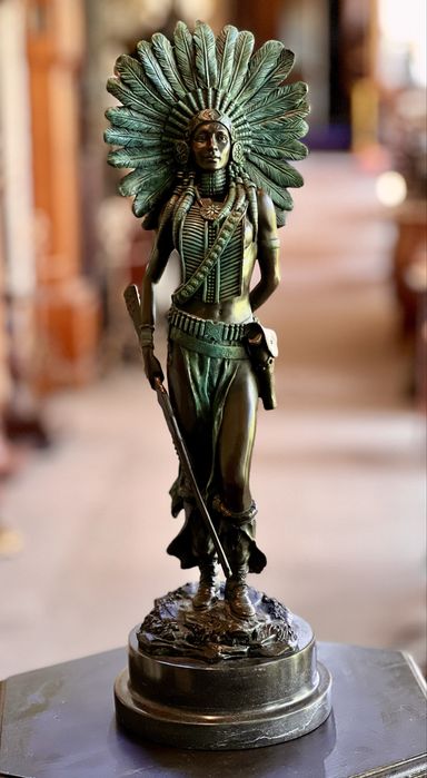Statuetă Bronz “Indiancă” *** vintage / antic / vechi / retro ***