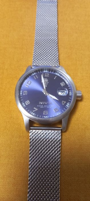Ceas Invicta modern