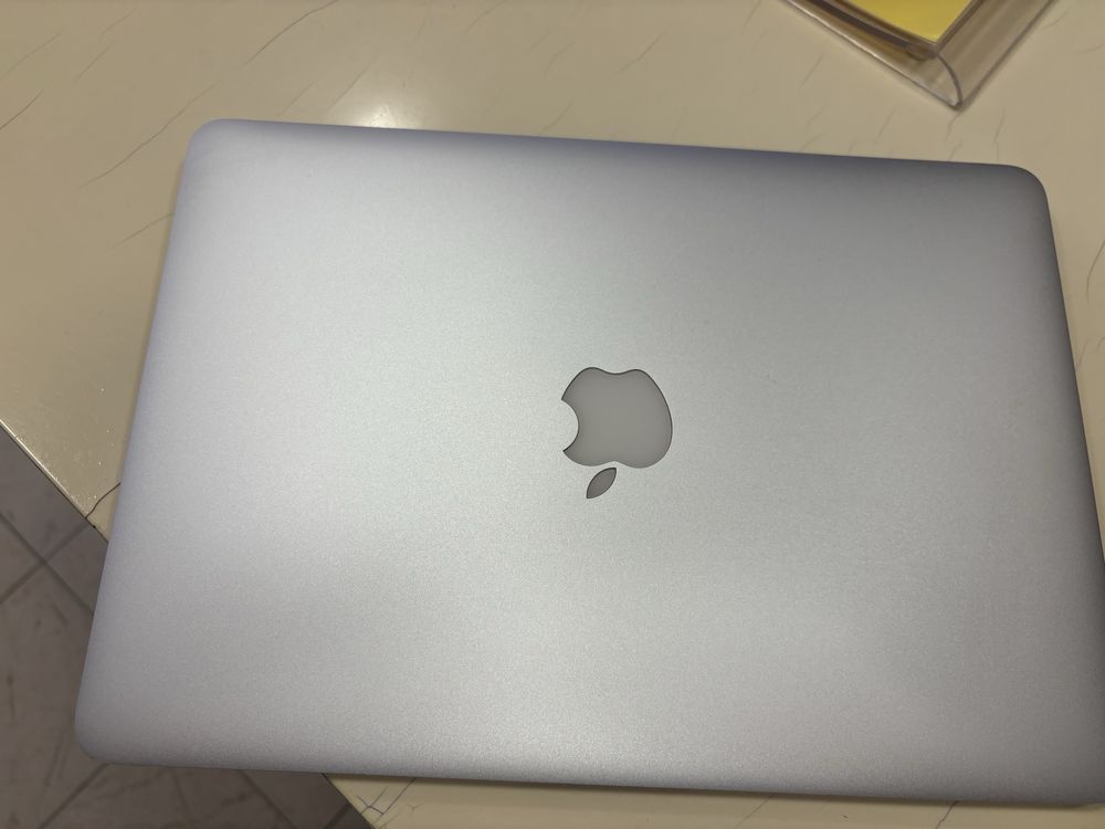Apple MacBook Air A1466