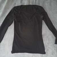 •Стилна черна блузка с дълъг ръкав•