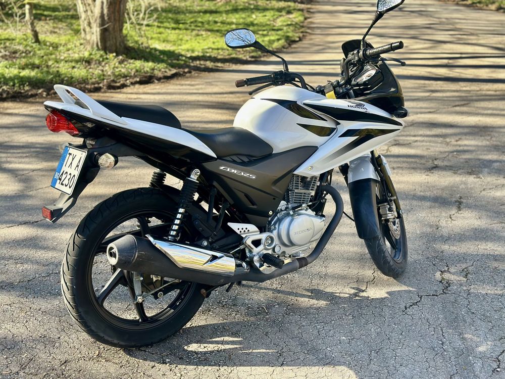 Honda CBF 125.