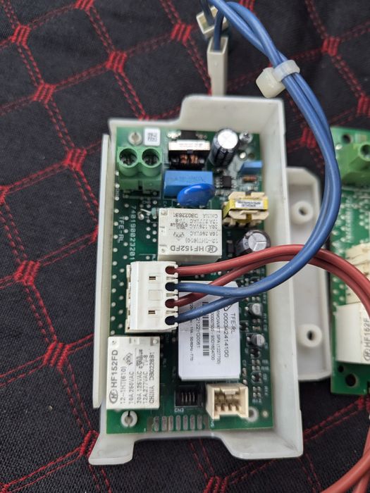 Аристон плата. Продам плату на водонагреватель марки Аристон . 15000т