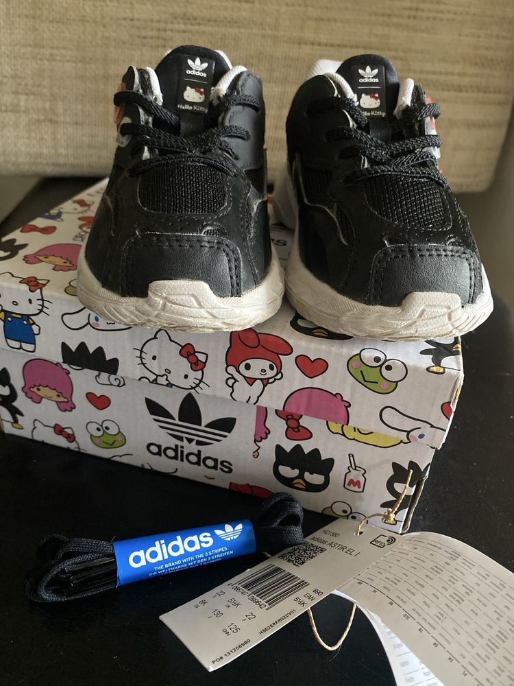 Маратонки Adidas originals hello kitty за момиченце 22