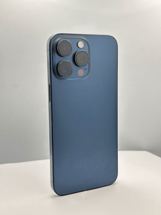 iPhone 15 Pro 128GB, Natural Titanium Garantie 2 ani CH-iOS T423 100%