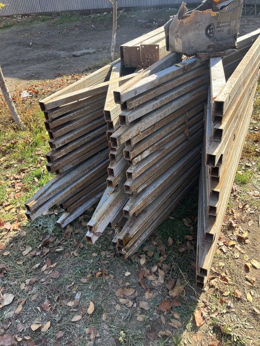 стойка 100х100 квадрат 40х60