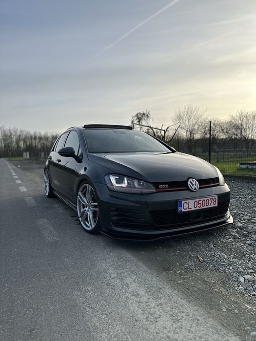 Volkswagen Golf 7 GTI Performance