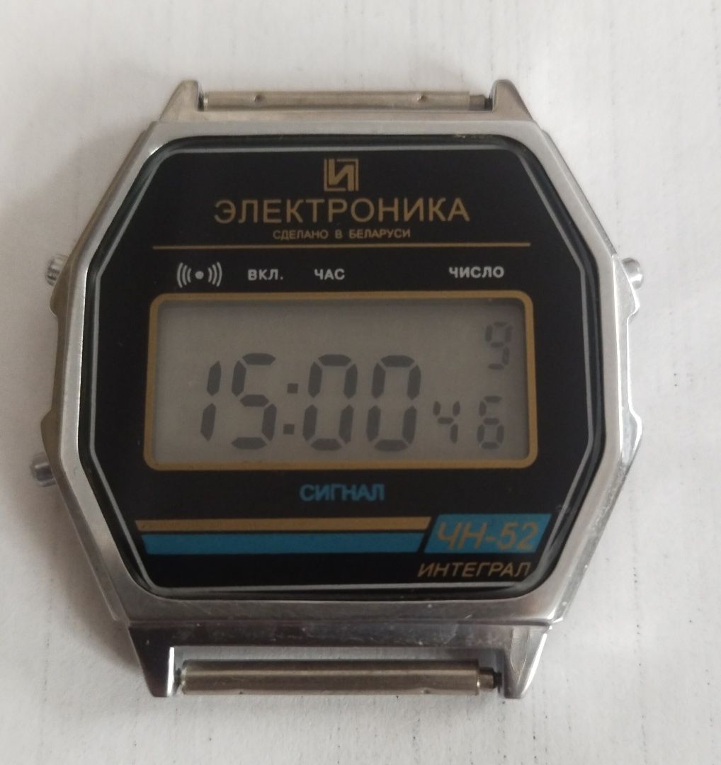Часы Электронные