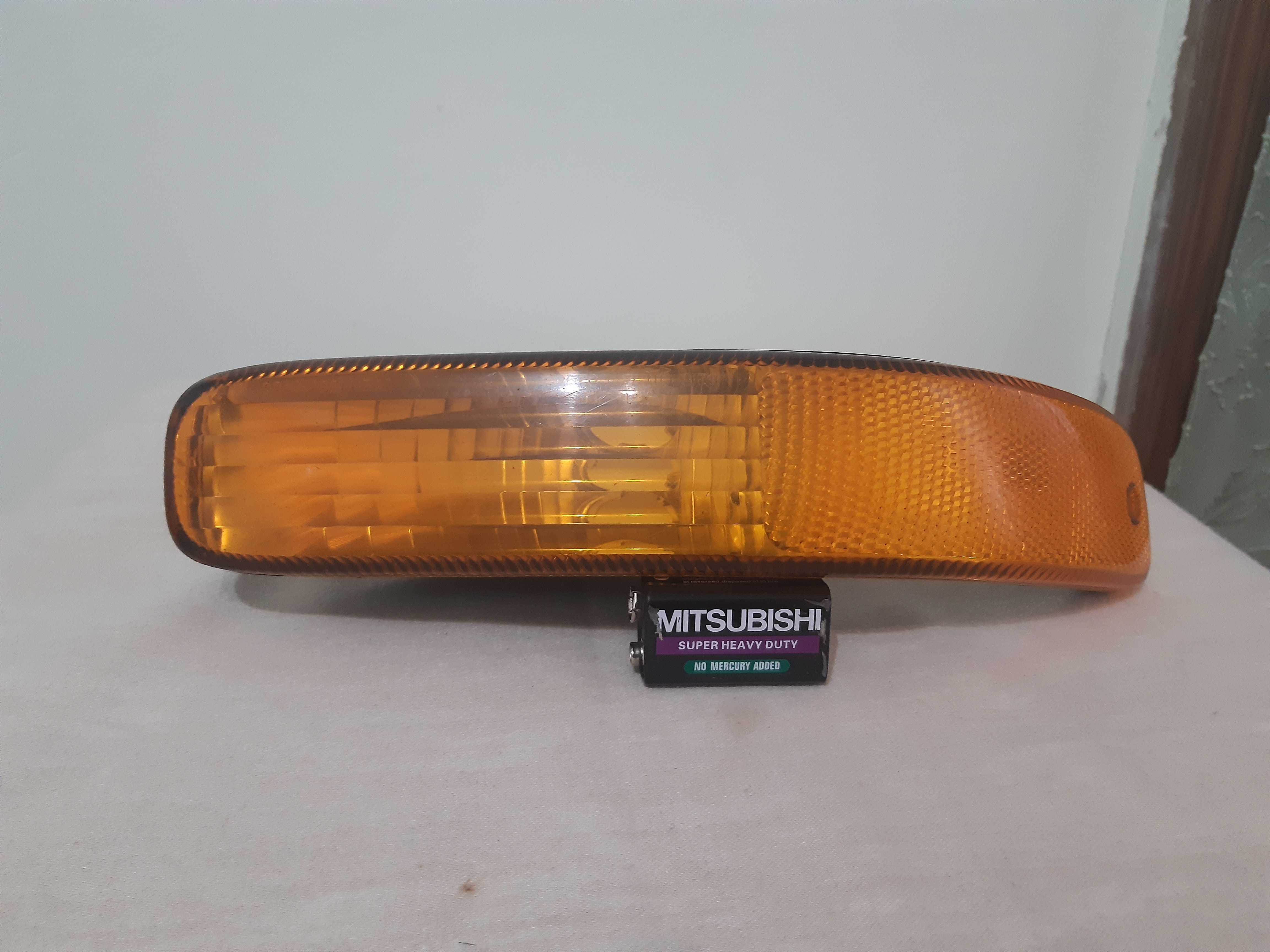 Lampa semnalizare Jeep Cherocke kj