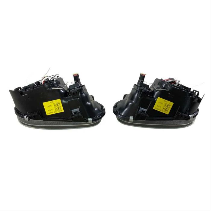 Тунинг Кристални фарове VW GOLF 4 (IV) R32, Черни, Лупи, Стъклени