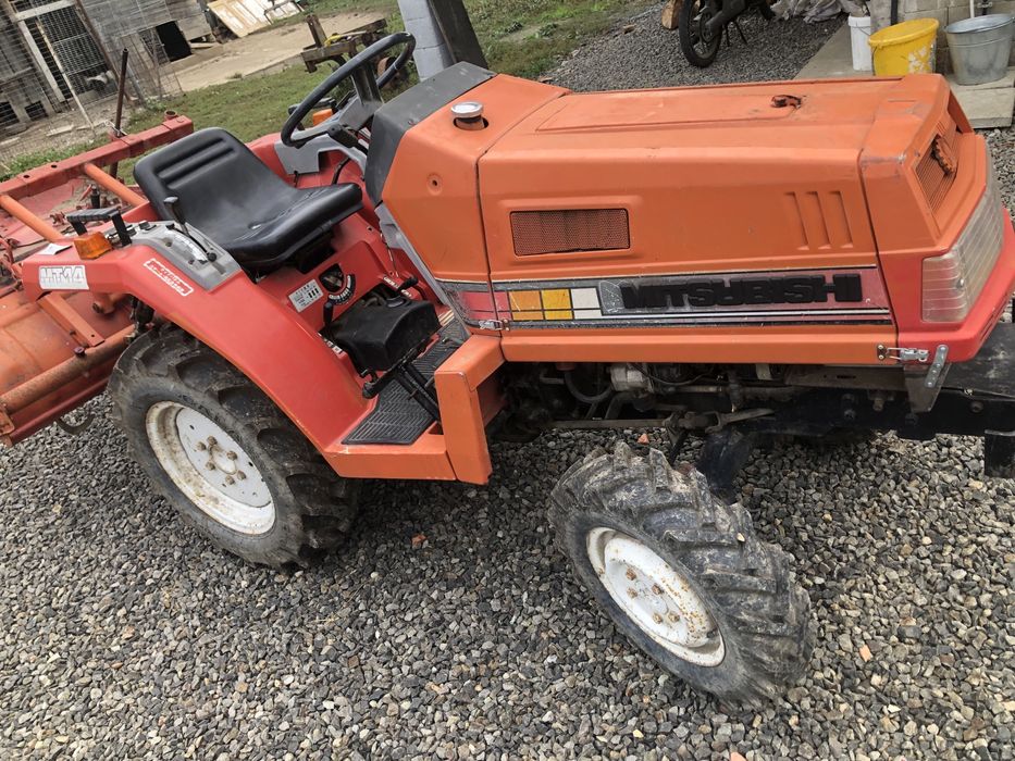 Mini tractor 4x4 mitsubishi