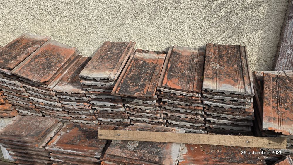 Tigla provenita din demolari