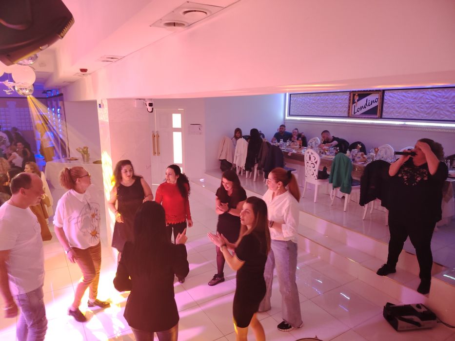 DJ за сватби, юбилеи, банкети, кръщенета, Коледа и Нова година