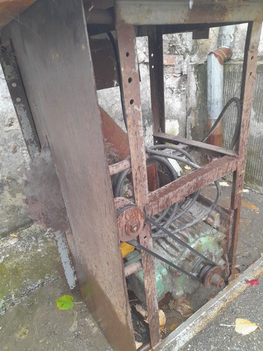 Ferastrau circular - Bandzic