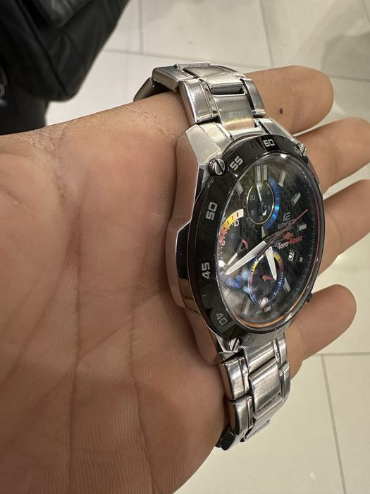 Casio Edifice Red Bull Limited edition efr-557