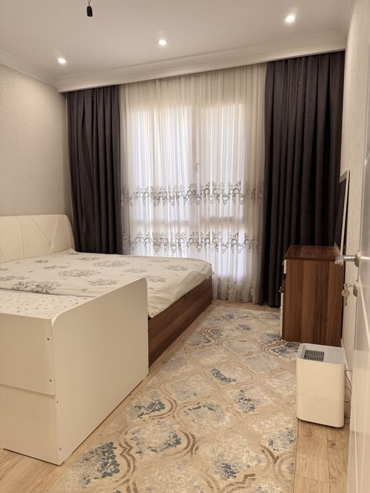 Продается квартира 4 комнатная, 1 этаж с Террасой