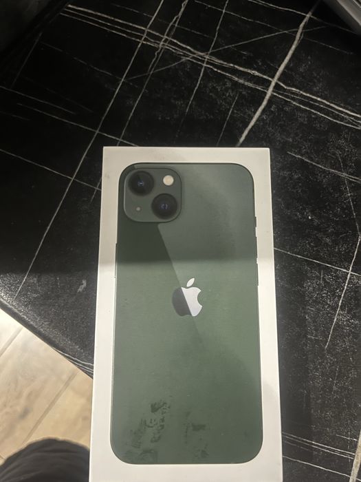 Iphone 13 ұсталған