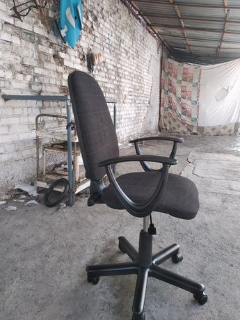 продаётся кресло
