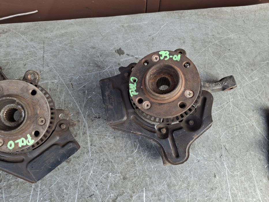 Fuzeta față Polo 6N2 1.4 tdi AMF cu ABS
