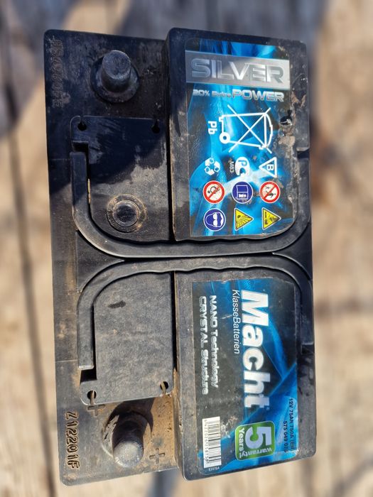 Baterie auto Macht

Vând baterie auto Macht