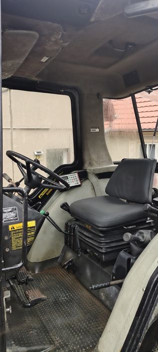 Tractor case international 685 xl încărcător frontal