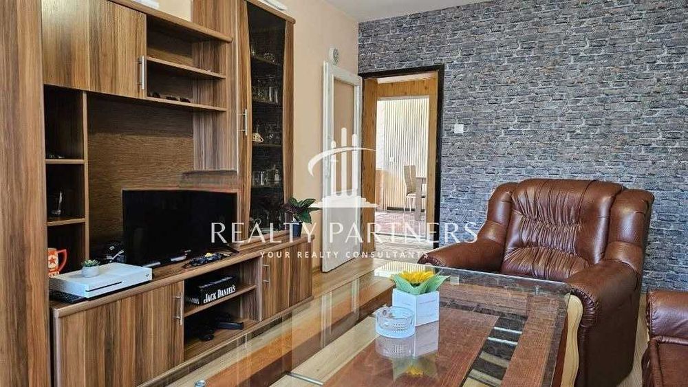 Етаж от Къща 85 м² в Разширен Център на Перник, кв. Клепало!