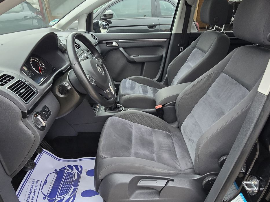 VW Touran 1.4 TSI EcoFuel Highline/Лизинг/Германия