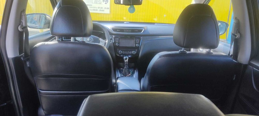 Vând Nissan X-Trail 1.6 dCi Tekna Start/Stop – 130 CP, 2015