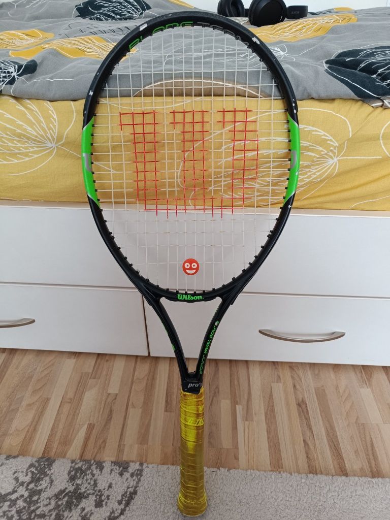 Детска тенис ракета Wilson Blade Team Junior 26 + сак Wilson