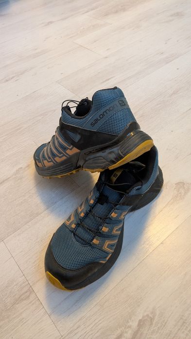 Vand pantofi de alergat Salomon XT Inari 42