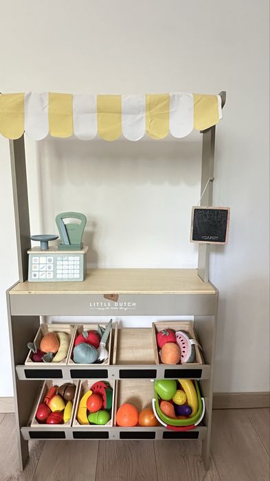 Magazin alimentar Little Dutch + cantar, legume si fructe suplimentar