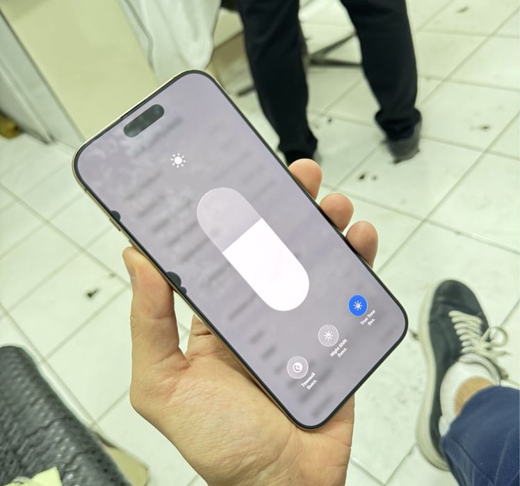 iPhone 16 ProMax 256Gb  Desert Akk: 81% Radnoy