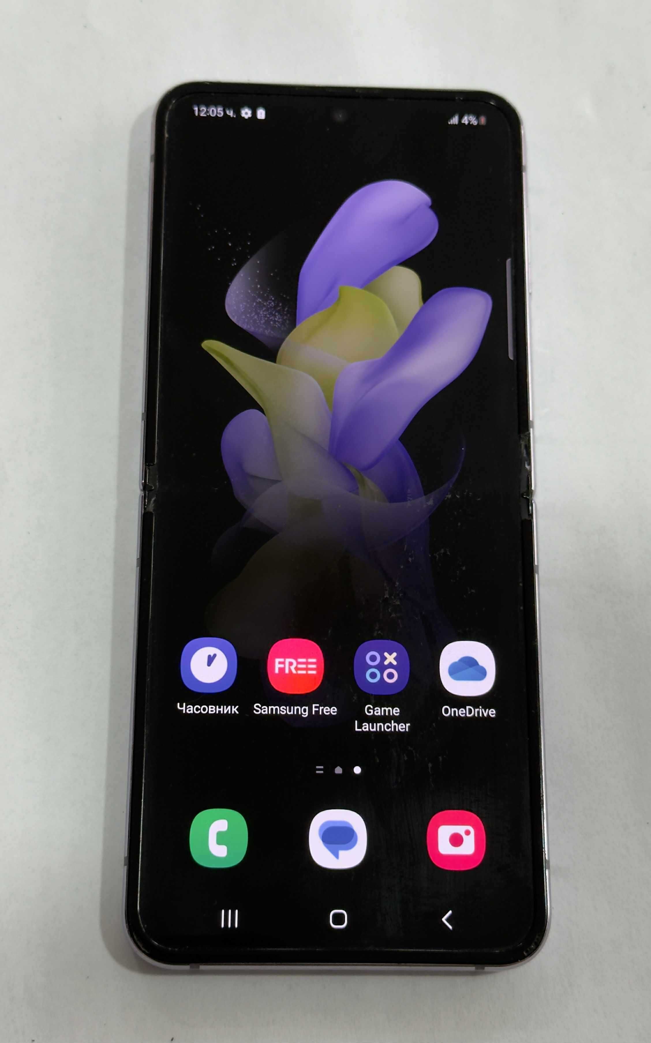 Телефон Samsung Flip 4 128/8gb